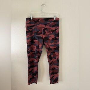 Lululemon Athletic burgundy and Black Camo Leggings ‘34
